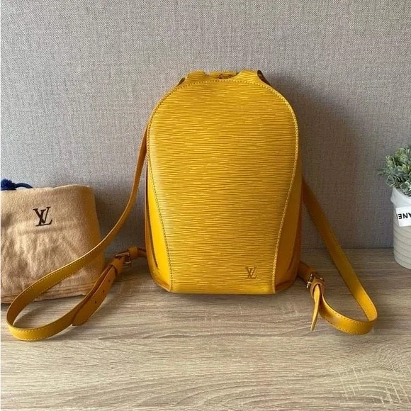 AUTHENTIC PRELOVED LV Vintage Mabillon yellow epi leather Backpack Bag Louis Vuitton Mabillon Backpack 401888 | Collector Square main image 3